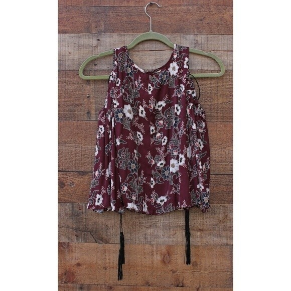 Scoop NY Burgundy Floral Cold Shoulder Blouse Small NWOT NEW - Picture 10 of 11